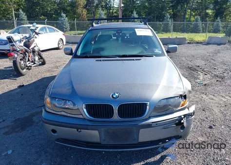 2005 BMW 325Xi from USA, damaged, VIN WBAEU33495PR19923